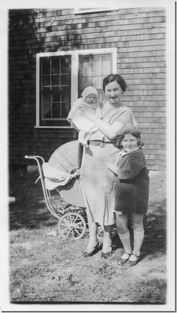 Mom (right), Gerry (left), and Nana, at their house